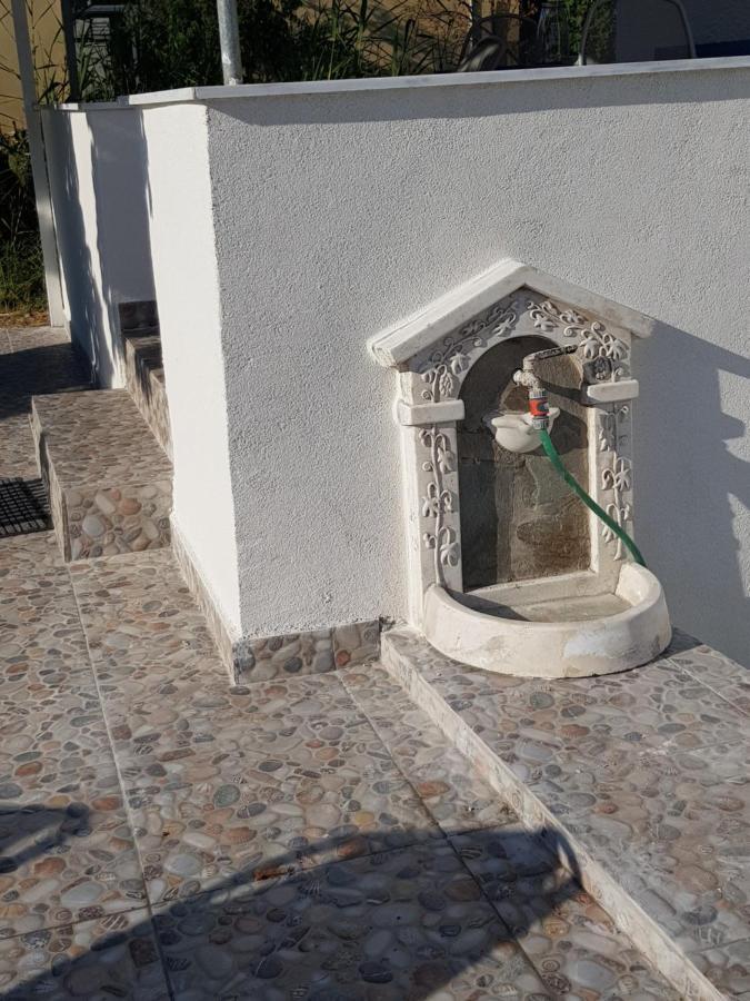 Eleni B&B Limani Kapis エクステリア 写真