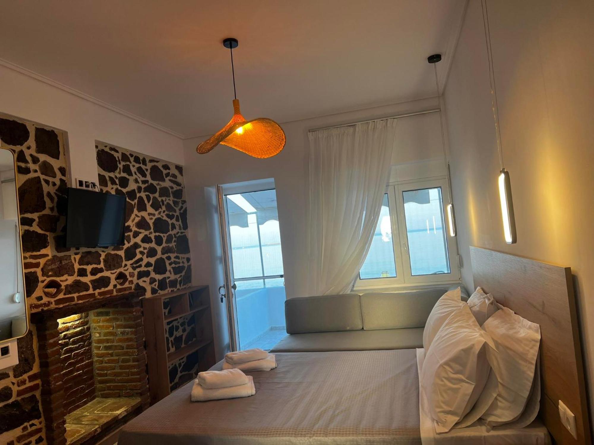 Eleni B&B Limani Kapis エクステリア 写真